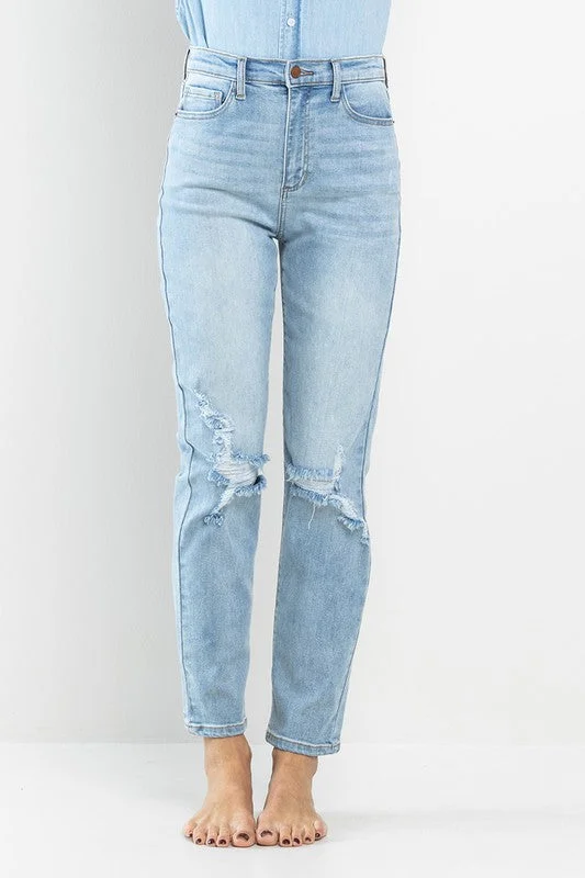 Sneak Peek 90's Ankle Skinny Jeans