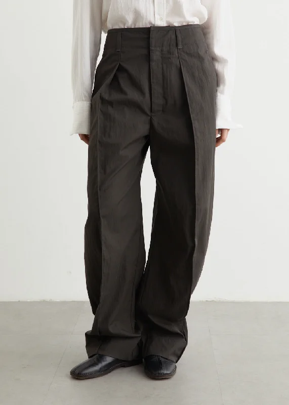 Curved Volume Pants